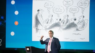 ONS 2016: Akastor-sjef Kristian Røkke fortalte om sine viktigste lederoppgaver da han snudde trussel om konkurs til overskudd for Aker Philadelphia Shipyard. Foto: Eirik Helland Urke.