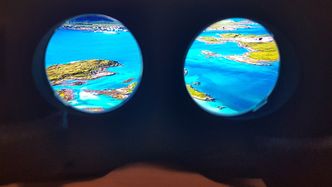 Høyoppløst: Avstandsbildet yter ikke optikken rettferdighet, men man får et inntrykk av den høye oppløsningen som de fleste smartmobiler i dag kan prestere og som holder godt til å simulere en gigantskjerm. Foto: ORV