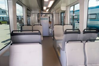 Bedre interiør: Alle trikkene som er utstilt på den store messen for skinnegående trafikk InnoTrans 201 i Berlin har svært tiltalende interiør. Langt fra det Oslos befolkning er vant med. Foto: ORV