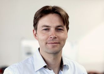 Markus Kreisel, den ene av de tre Kreisel-brødrene bak Kreisel Electric. Foto: Kreisel Electric