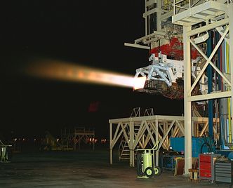 På 80/90-tallet ble den første prototypmotoren med variabel luftstrøm, YF120, bygget. Den var myntet på F-22 Raptor, men GE tapte konkurransen til PW og F119-motoren. Foto: General Electric