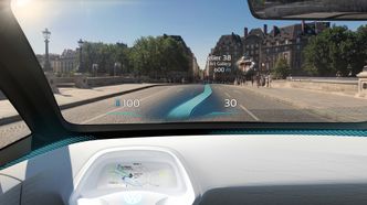 AR: Volkswagen har planer om å plassere mer informasjon i frontruta. Bilde: Volkswagen
