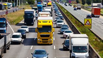 En femdel av EUs samlede klimagassutslipp stammer fra veitransport. Bilde: Erwin Wodicka