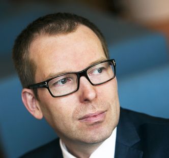 Det er avgjørende å investere i digitale ferdigheter for barn og unge, sier Håkon Haugli i Abelia. Bilde: Heidi Widerøe