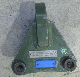 Med ECOSAFE-systemet slipper kontrollørene å skrive ned dette lange serienummeret. I stedet kan de bare «bippe» den blå RFID-brikken.