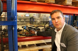 Ventiler opprinnelig fra gruveindustrien skal inn i gründernes subsea-system. Foto: Roald Ramsdal