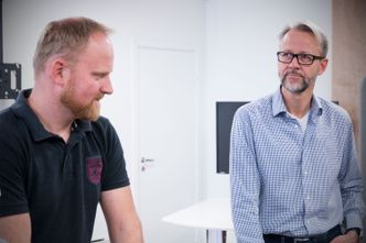 – Vi har stor tro at noe så enkelt som dette vil løse mange problemer for sluttbrukerne, sier Odd Martinsen, daglig leder i Leteng. Bilde: TU StoryLabs