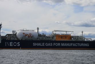 Skifergass fra USA fraktes på LNG-tankskip til Ineos i Bamble. Skipene har Wärtsilä dual fuel-motorer - dvs. at de i hovedsak går på gass. LNG-motorer har 25-35 prosent lavere CO2-utslipp enn dieselmotorer. Foto: Tore Stensvold