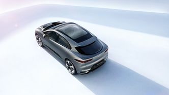 Jaguar I-Pace har følgende ytre mål: 4680(l)x1560(h)x1890(b) millimeter. Foto: Jaguar