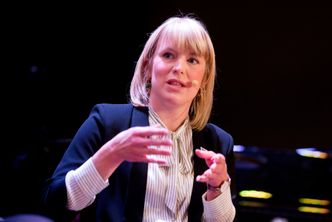 Kari Elisabeth Kaski i Sosialistisk Venstreparti forteller til NRK at de godtar gebyret fra Datatilsynet. Foto: Scanpix