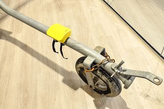 Smart vannvogn: Hortenselskapet 7Sense har utstyrt sin nye smarte vannspredere for landbruket med NB IoT. Foto: Telia