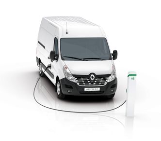 Master Z.E. har en rekkevidde på inntil 200 kilometer NEDC. Foto: Renault