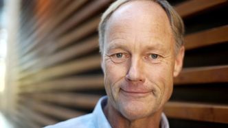 Professor Petter Gottschalk sier at vi ikke har noen norske IT-eksperter som er kjent internasjonalt på line med Kristen Nygaar og Ole Johan Dahl. De to oppfant objektorientert programmering. Foto: Handelshøyskolen BI