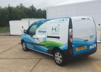 Elbilen Renault Kangoo Z.E. med hydrogenrekkeviddeforlenger utviklet av Symbio. Foto: Symbio