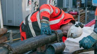 Den nyeste grunnprøven er hentet opp fra rundt 25 meter under bakken. Foto: Mari Gisvold