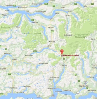 kart Fjærlandstunnelen