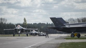 F-35A fra 34th Fighter Squadron takser på RAF Lakenheath i England 15. april. Foto: Staff Sgt. Emerson Nuñez
