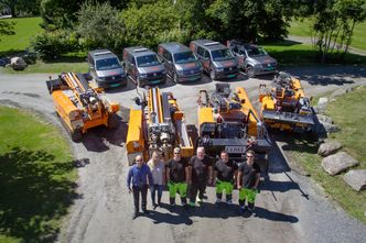 Entrepenøravdelingen består av geoteknikkere som henter opp prøver fra grunnen. Disse er grunnlaget for prosjektene.