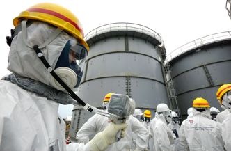 Opp mot 7000 personer er involvert i arbeidet med det kompliserte saneringsarbeidet etter hendelsene for seks år siden. Foto: NTB Scanpix