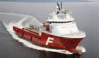 Far Searcher er bygget ved Aker Brevik (nå Vard Brevik) i 2008. Foto: Farstad