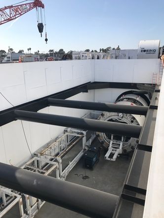 Godto har allerede drevet første del av tunnelen under Los Angeles. Foto: The Boring company/ Elon Musk
