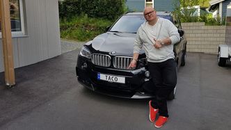 Vegard Myhre fra Trondheim kjører rundt med helt spesielle bilskilt, skrev Adressa da de omtalte saken først for litt over en uke siden. Foto: Privat