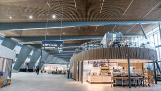 Restaurantene er bygget med paviljonger. Foto:  Eirik Helland Urke