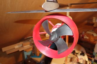 Propellen er skrevet ut på brødrenes 3D-printer. Foto:  Privat