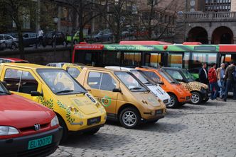 Elbiler utstilt på Youngstorget i forbindelse med Zerokonferansen i 2008. Bilde: Zero
