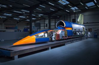 Den nesten ferdige Bloodhound SSC da den ble stilt ut for første gang. Bilde:  Bloodhound
