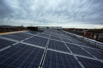 Byggeplass med solceller på Tåsen Bilde:  Mari Gisvold