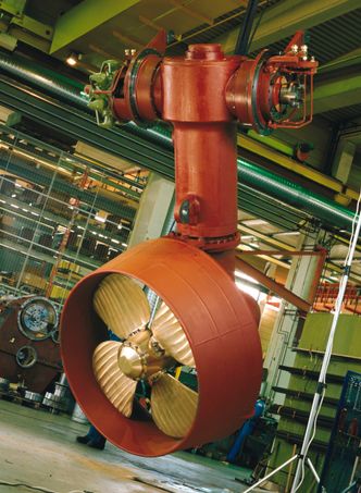 Oppsvingbar thruster, opprinnelig utviklet av Ulstein-gruppen. Bilde: Rolls-Royce