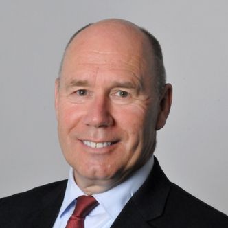 Tor W. Andreassen er professor i innovasjon ved Norges Handelshøyskole og tilknyttet The Digital Transformation Hub ved NHH, og er bidragsyter for TU.no Bilde: NHH