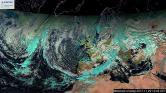 Geostasjonær: Selv svært høytflyvende geostasjonære satellitter kan vi gode oversiktsbilder. Dette er tatt med Meteosat i det synlige spekteret. Bilde: Meteosat