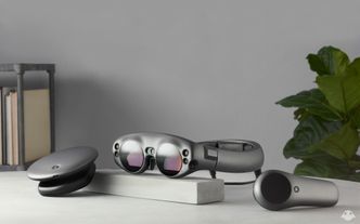 Magic Leap One brukes med en tilkoblet datamaskinenhet og håndkontroller. Foto:  Magic Leap