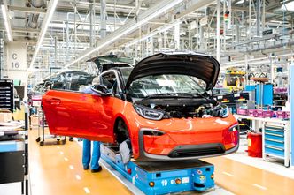 Fra produksjonslinjen til BMW i3. Foto:  Tom Werner/BMW