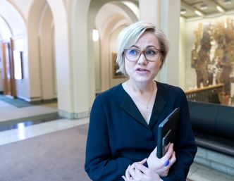 Ingvild Kjerkol (A) er bekymret for kostnadene av IT-moderniseringen i Helse Sør-Øst. Prosjektet ble stanset og satt i bero i fjor på grunn av sikkerhetsbrudd. Foto: Gorm Kallestad, NTB scanpix