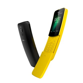 Banan: I sin tid gikk Nokias toppmodell 8110 under navnet bananen. Det er ingen tvil om at fargevalget denne gangen spiller på kjælenavnet når de nå relanserer klassikeren i en oppgradert og veldig mye billigere utgave. Foto: HMD Global