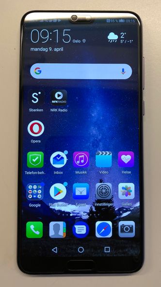 En vinner: Huaweis nye P20 Pro hadde ikke vunnet på egenskapene alene, selv om noen av dem er spektakulære. Den vinner på totalinntrykket og ikke minst at den er billigere enn de den konkurrerer mot. Foto: ORV