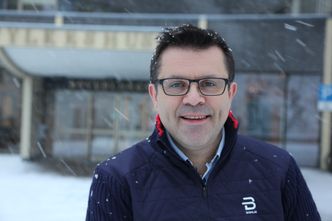  <p>Frank Sve (Frp) har skapt uro med sin helomvending i synet på Møreaksen, som blir oppfattet som et forsøk på omkamp.</p>
Foto:   Kjell Herskedal 