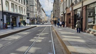 Prinsens gate er ferdig opprustet. Resutatet blir bra, men også dyrt, når flere etater samarbeider om prosjektet. Foto:  Odd R. Valmot