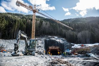 Tunnelen er 9,4 kilometer lang. Foto:  Mathias Klingenberg