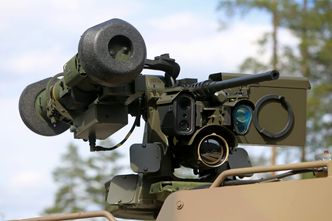 Kongsbergs fjernstyrte våpenstasjon Protector RWS med Raytheons panservernmissil Javelin integrert. Foto:  Per Erlien Dalløkken