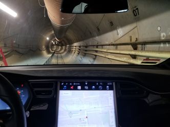 En Tesla Model X har allerede besøkt tunnelen i Los Angeles. Foto:  The Boring Company