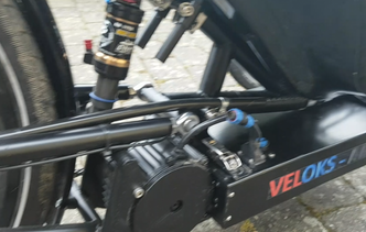 Batteri på 11 kg og motor på 4 kg er plassert lavt og sentralt for å gi best mulig tyngdepunkt. Foto: Morten Egedal