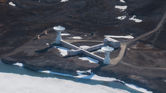 Nå står det nye observatoriet klart i Ny-Ålesund. Foto:  Eirik Helland Urke