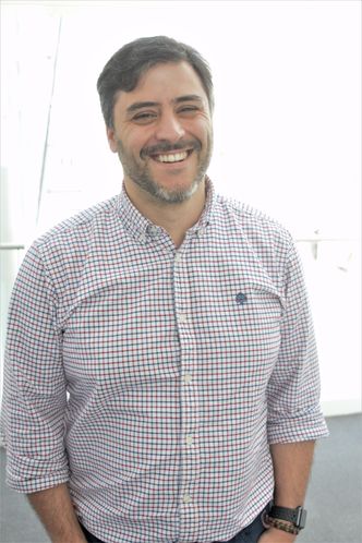 Ramon Jesus Gonzalez Marquez er på norgesbesøk for å presentere prosjektet og hilse på sine norske samarbeidspartnere. Foto:  Knut Bjørheim