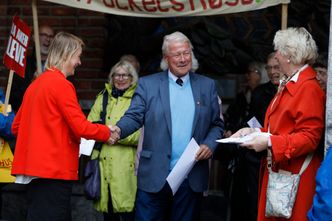 Frp-veteran Carl I. Hagen deltok på markeringen. Foto:  Ole Berg-Rusten / NTB scanpix