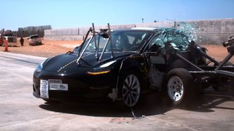 NHTSA har kollisjonstestet Model 3. Foto:  NHTSA