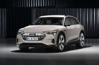 En lys utgave av E-tron 55 Quattro. Foto: AUDI AG